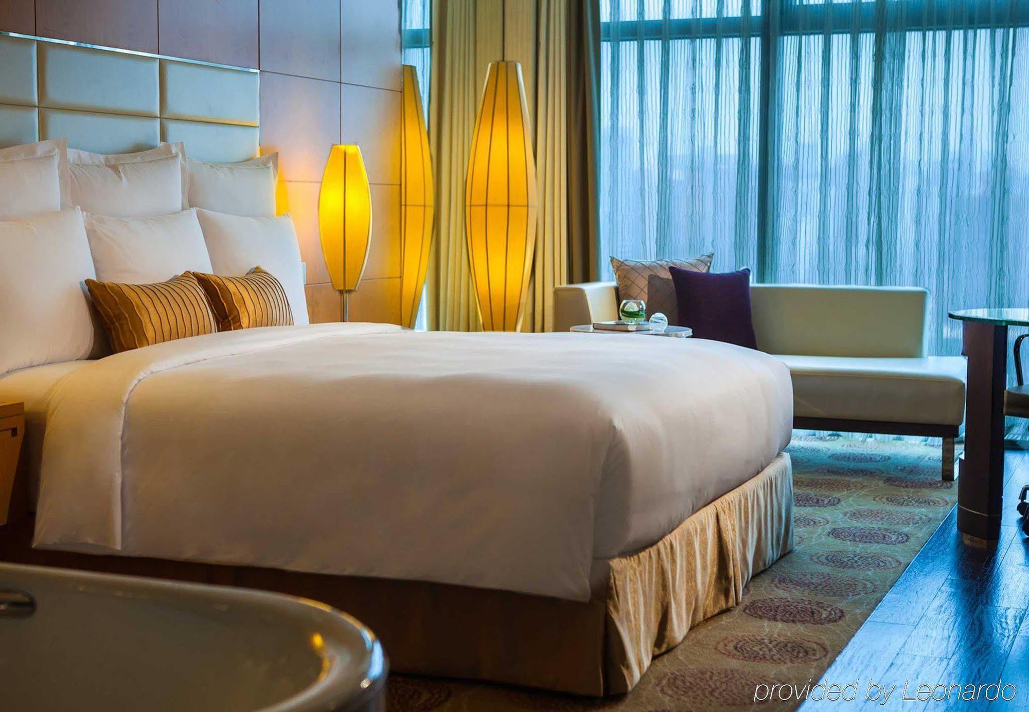 Renaissance Shanghai Putuo Hotel Extérieur photo